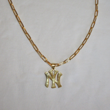 The New Yorker Charm