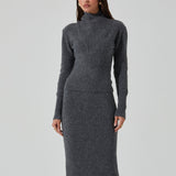 Neve Sweater