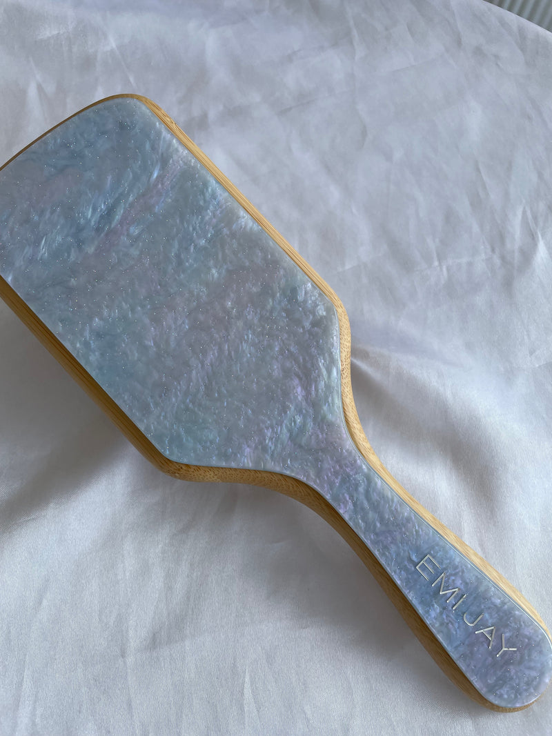 Emi Jay brush
