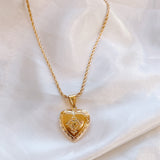 Antica Heart locket